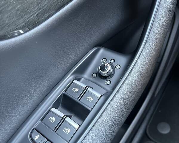 Ауди Ку 7 2016 в Мукачеве на Automoto.ua Черный Ауди Ку 7, объемом двигателя 3 л и пробегом 215 тыс. км за 27500 $, фото 36 на Automoto.ua