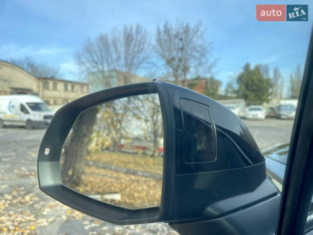 Чорний Ауді Ку 7, об'ємом двигуна 3 л та пробігом 207 тис. км за 23900 $, фото 10 на Automoto.ua