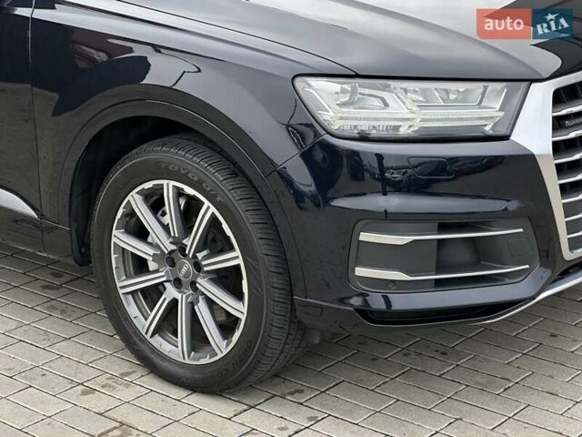 Черный Ауди Ку 7, объемом двигателя 3 л и пробегом 211 тыс. км за 26900 $, фото 4 на Automoto.ua