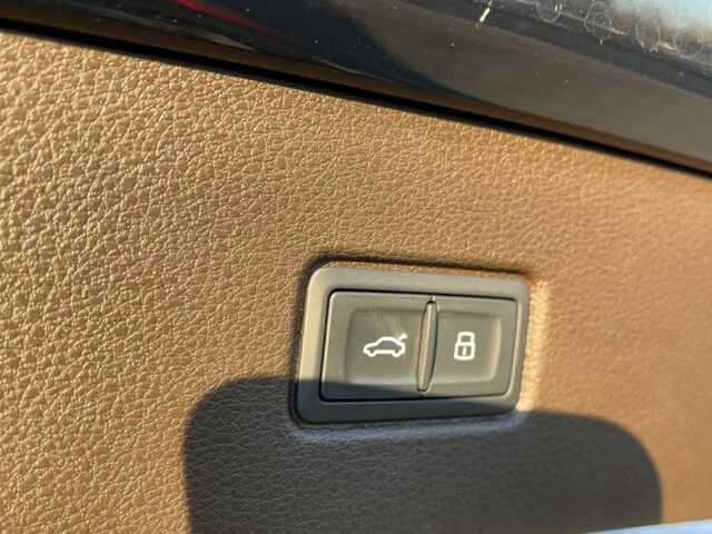 Черный Ауди Ку 7, объемом двигателя 3 л и пробегом 188 тыс. км за 25400 $, фото 24 на Automoto.ua