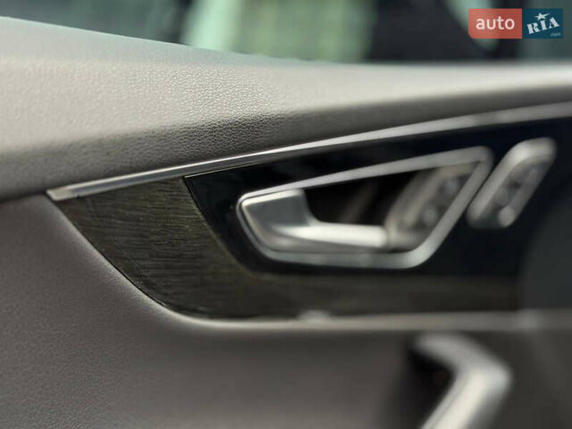 Ауді Ку 7 2016 у Києві на Automoto.ua Чорний Ауді Ку 7, об'ємом двигуна 3 л та пробігом 181 тис. км за 25900 $, фото 21 на Automoto.ua
