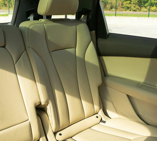 Чорний Ауді Ку 7, об'ємом двигуна 3 л та пробігом 151 тис. км за 22000 $, фото 84 на Automoto.ua