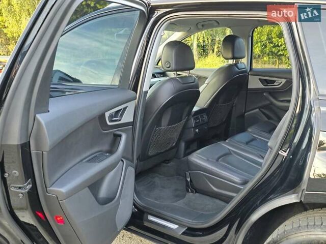 Черный Ауди Ку 7, объемом двигателя 3 л и пробегом 170 тыс. км за 32999 $, фото 37 на Automoto.ua