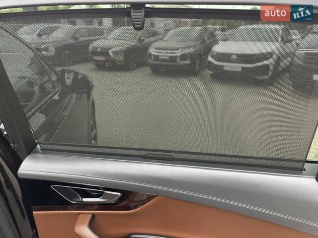 Черный Ауди Ку 7, объемом двигателя 2.97 л и пробегом 254 тыс. км за 34990 $, фото 54 на Automoto.ua