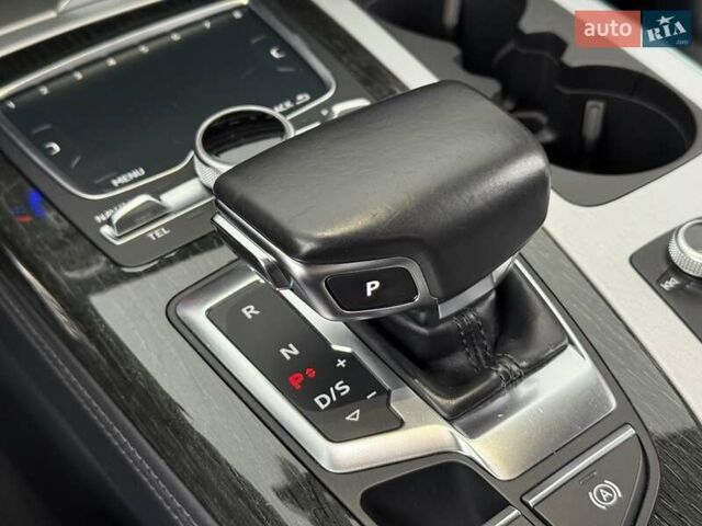 Черный Ауди Ку 7, объемом двигателя 3 л и пробегом 157 тыс. км за 44500 $, фото 99 на Automoto.ua