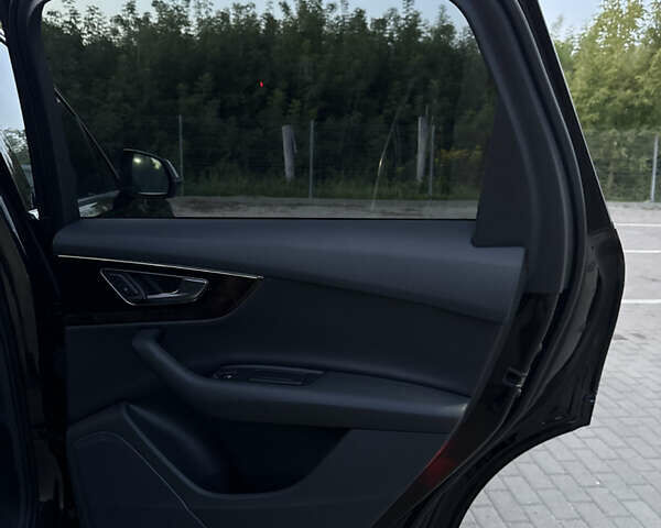 Ауді Ку 7 2016 у Києві на Automoto.ua Чорний Ауді Ку 7, об'ємом двигуна 3 л та пробігом 210 тис. км за 22488 $, фото 50 на Automoto.ua