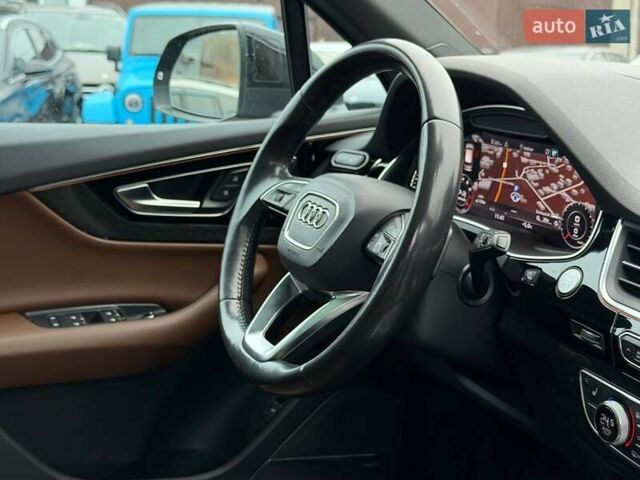Черный Ауди Ку 7, объемом двигателя 3 л и пробегом 340 тыс. км за 25500 $, фото 58 на Automoto.ua