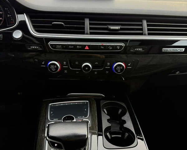 Черный Ауди Ку 7, объемом двигателя 3 л и пробегом 223 тыс. км за 21399 $, фото 19 на Automoto.ua