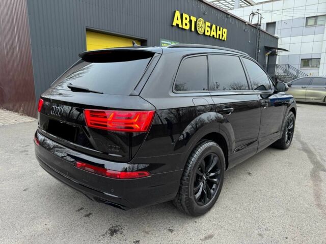 Черный Ауди Ку 7, объемом двигателя 3 л и пробегом 124 тыс. км за 30800 $, фото 2 на Automoto.ua