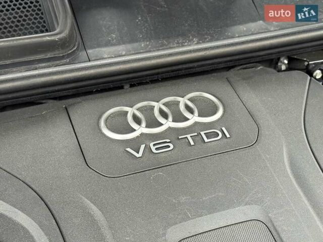 Черный Ауди Ку 7, объемом двигателя 3 л и пробегом 157 тыс. км за 44500 $, фото 201 на Automoto.ua