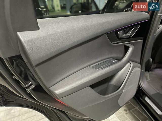 Черный Ауди Ку 7, объемом двигателя 2.97 л и пробегом 243 тыс. км за 33000 $, фото 33 на Automoto.ua