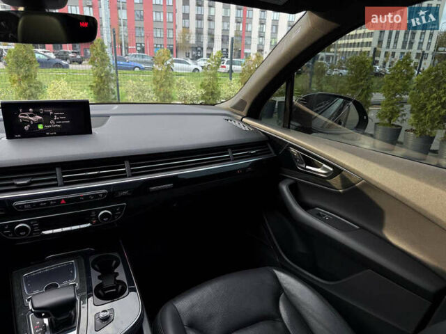 Ауді Ку 7 2016 у Києві на Automoto.ua Чорний Ауді Ку 7, об'ємом двигуна 3 л та пробігом 181 тис. км за 25900 $, фото 60 на Automoto.ua