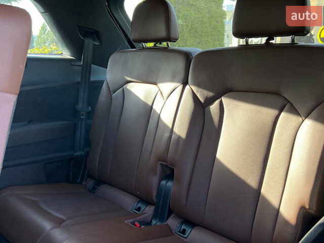 Чорний Ауді Ку 7, об'ємом двигуна 3 л та пробігом 145 тис. км за 33999 $, фото 16 на Automoto.ua