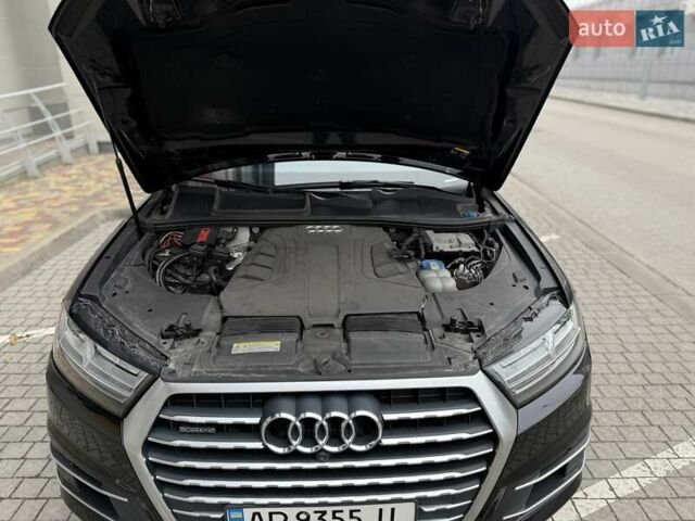 Черный Ауди Ку 7, объемом двигателя 3 л и пробегом 210 тыс. км за 24999 $, фото 48 на Automoto.ua