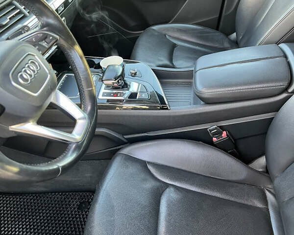 Черный Ауди Ку 7, объемом двигателя 3 л и пробегом 220 тыс. км за 22000 $, фото 7 на Automoto.ua