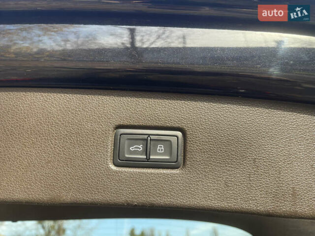 Чорний Ауді Ку 7, об'ємом двигуна 3 л та пробігом 207 тис. км за 23900 $, фото 39 на Automoto.ua