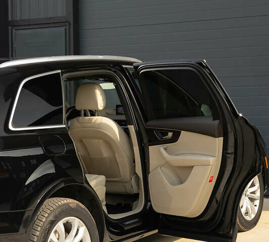 Чорний Ауді Ку 7, об'ємом двигуна 3 л та пробігом 151 тис. км за 22000 $, фото 112 на Automoto.ua