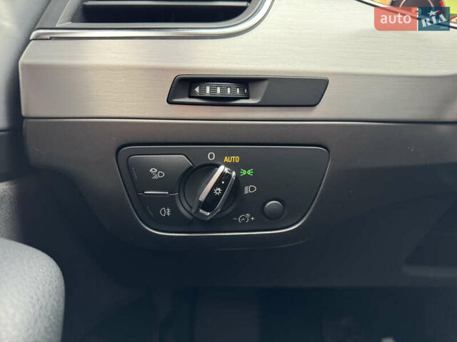 Чорний Ауді Ку 7, об'ємом двигуна 3 л та пробігом 133 тис. км за 37500 $, фото 46 на Automoto.ua