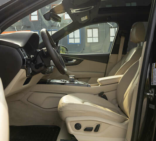 Чорний Ауді Ку 7, об'ємом двигуна 3 л та пробігом 151 тис. км за 22000 $, фото 121 на Automoto.ua