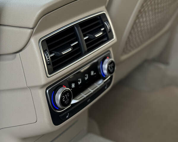 Черный Ауди Ку 7, объемом двигателя 3 л и пробегом 250 тыс. км за 27500 $, фото 53 на Automoto.ua