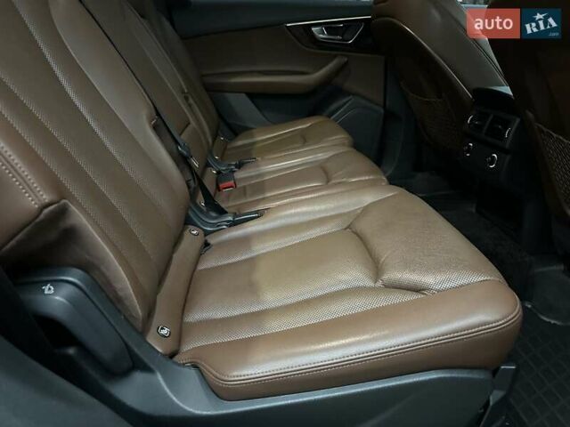 Черный Ауди Ку 7, объемом двигателя 3 л и пробегом 247 тыс. км за 28750 $, фото 90 на Automoto.ua