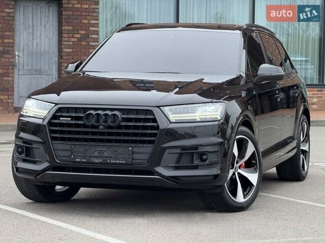 Черный Ауди Ку 7, объемом двигателя 3 л и пробегом 157 тыс. км за 44500 $, фото 2 на Automoto.ua