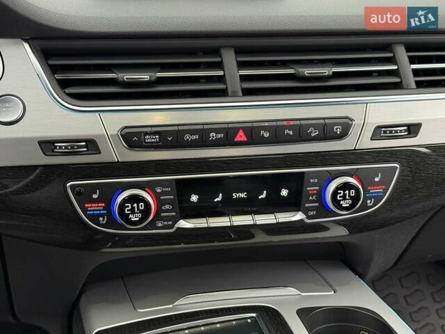 Черный Ауди Ку 7, объемом двигателя 3 л и пробегом 157 тыс. км за 44500 $, фото 96 на Automoto.ua