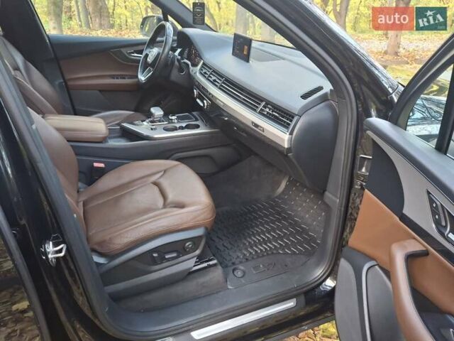 Ауді Ку 7 2016 у Каменце-Подольском на Automoto.ua Чорний Ауді Ку 7, об'ємом двигуна 3 л та пробігом 215 тис. км за 24500 $, фото 22 на Automoto.ua