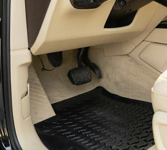 Чорний Ауді Ку 7, об'ємом двигуна 3 л та пробігом 151 тис. км за 22000 $, фото 100 на Automoto.ua