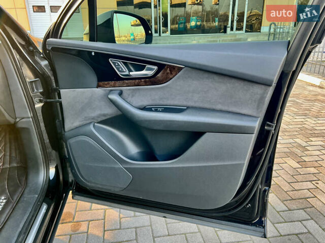 Чорний Ауді Ку 7, об'ємом двигуна 2.97 л та пробігом 137 тис. км за 40500 $, фото 18 на Automoto.ua