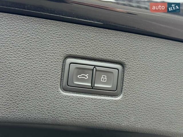 Черный Ауди Ку 7, объемом двигателя 3 л и пробегом 157 тыс. км за 44500 $, фото 179 на Automoto.ua