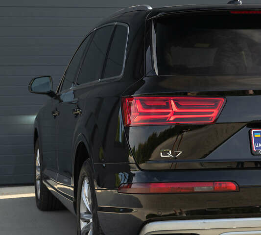 Чорний Ауді Ку 7, об'ємом двигуна 3 л та пробігом 151 тис. км за 22000 $, фото 31 на Automoto.ua