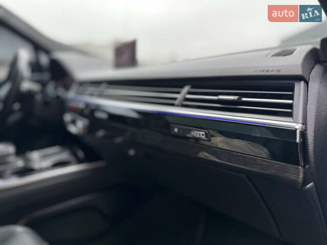 Черный Ауди Ку 7, объемом двигателя 3 л и пробегом 182 тыс. км за 28800 $, фото 57 на Automoto.ua