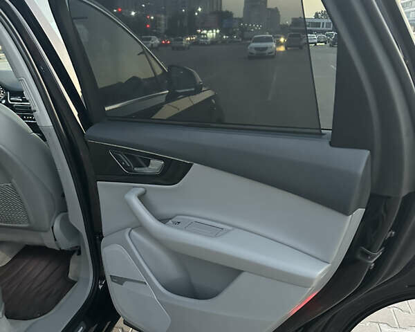 Черный Ауди Ку 7, объемом двигателя 3 л и пробегом 198 тыс. км за 27900 $, фото 22 на Automoto.ua