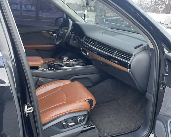 Черный Ауди Ку 7, объемом двигателя 3 л и пробегом 223 тыс. км за 28500 $, фото 12 на Automoto.ua