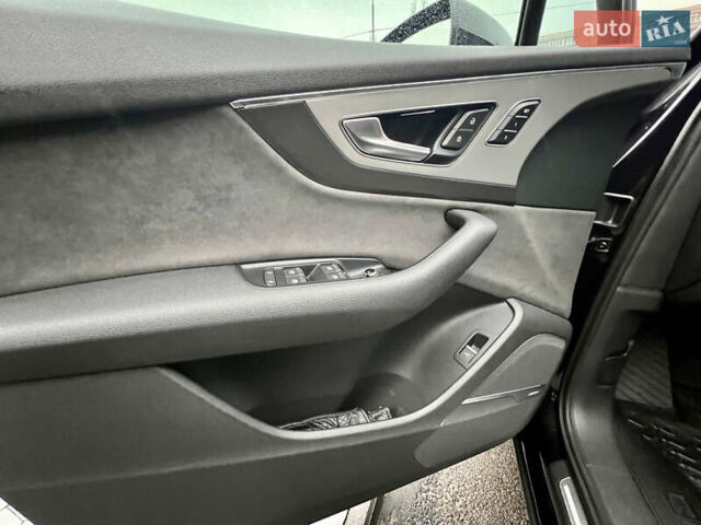 Черный Ауди Ку 7, объемом двигателя 3 л и пробегом 202 тыс. км за 38000 $, фото 10 на Automoto.ua