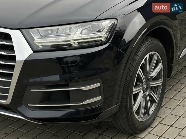 Черный Ауди Ку 7, объемом двигателя 3 л и пробегом 211 тыс. км за 26900 $, фото 6 на Automoto.ua