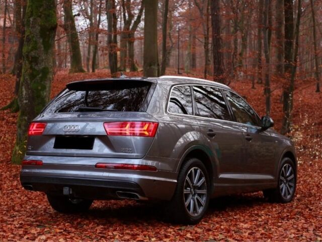 Чорний Ауді Ку 7, об'ємом двигуна 3 л та пробігом 111 тис. км за 16200 $, фото 6 на Automoto.ua