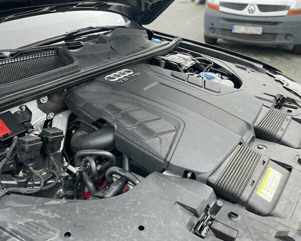 Черный Ауди Ку 7, объемом двигателя 3 л и пробегом 223 тыс. км за 28500 $, фото 56 на Automoto.ua