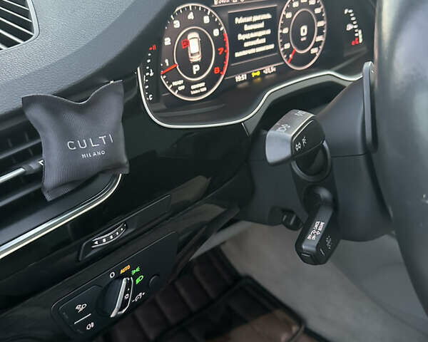 Черный Ауди Ку 7, объемом двигателя 3 л и пробегом 198 тыс. км за 27900 $, фото 15 на Automoto.ua