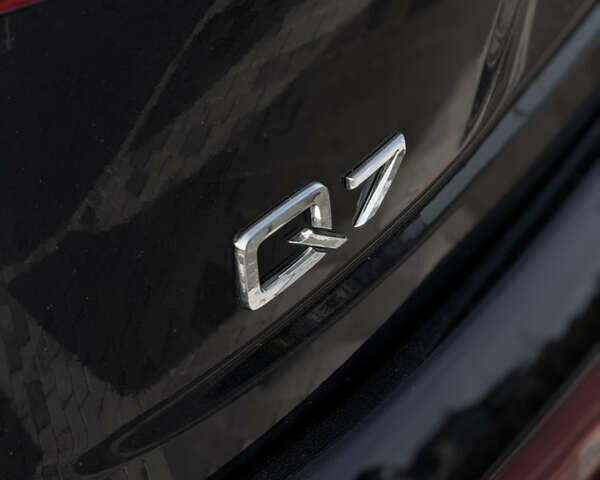 Черный Ауди Ку 7, объемом двигателя 3 л и пробегом 250 тыс. км за 27500 $, фото 17 на Automoto.ua