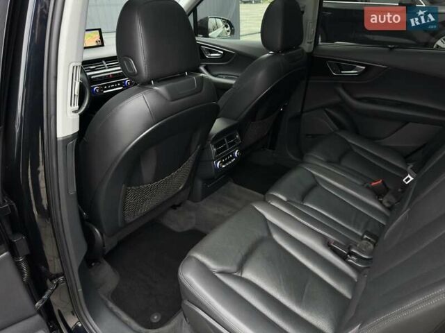 Черный Ауди Ку 7, объемом двигателя 3 л и пробегом 211 тыс. км за 26900 $, фото 23 на Automoto.ua