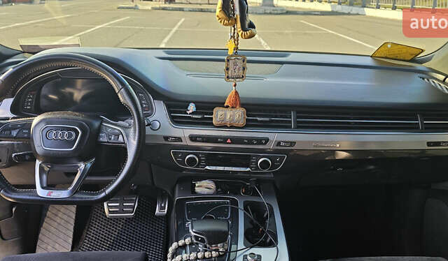 Ауди Ку 7 2016 в Киеве на Automoto.ua Черный Ауди Ку 7, объемом двигателя 2.97 л и пробегом 244 тыс. км за 35500 $, фото 30 на Automoto.ua