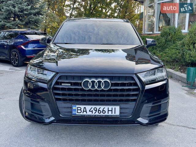 Черный Ауди Ку 7, объемом двигателя 2.97 л и пробегом 250 тыс. км за 32700 $, фото 1 на Automoto.ua