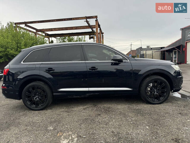 Чорний Ауді Ку 7, об'ємом двигуна 3 л та пробігом 222 тис. км за 23999 $, фото 6 на Automoto.ua