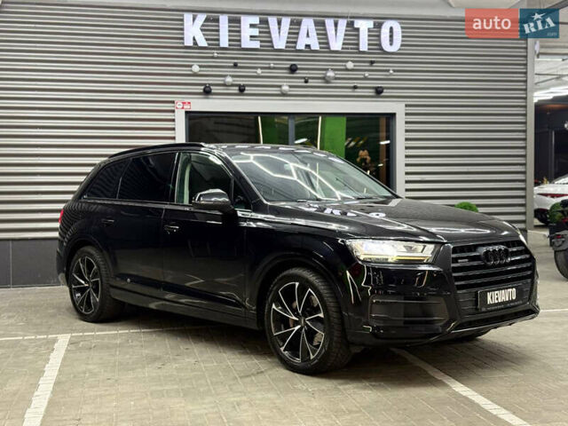 Черный Ауди Ку 7, объемом двигателя 3 л и пробегом 249 тыс. км за 28000 $, фото 1 на Automoto.ua