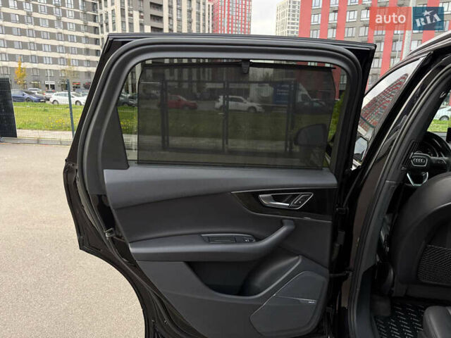 Ауді Ку 7 2016 у Києві на Automoto.ua Чорний Ауді Ку 7, об'ємом двигуна 3 л та пробігом 181 тис. км за 25900 $, фото 39 на Automoto.ua