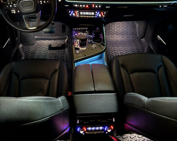 Черный Ауди Ку 7, объемом двигателя 3 л и пробегом 303 тыс. км за 23999 $, фото 38 на Automoto.ua