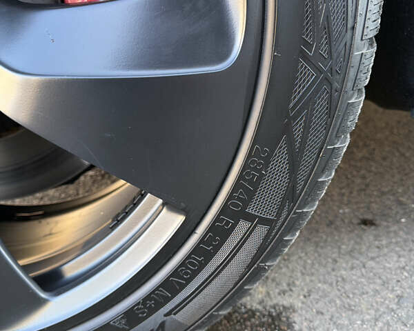 Чорний Ауді Ку 7, об'ємом двигуна 3 л та пробігом 178 тис. км за 48500 $, фото 9 на Automoto.ua