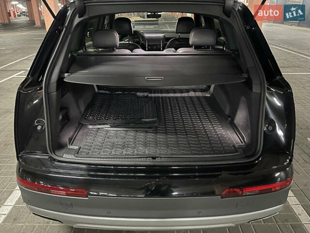 Черный Ауди Ку 7, объемом двигателя 2.97 л и пробегом 243 тыс. км за 33000 $, фото 14 на Automoto.ua